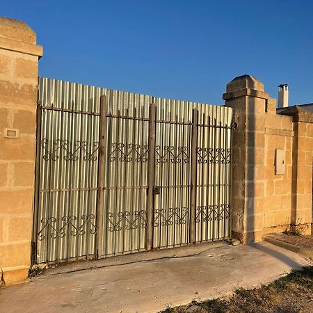 Vila Lu Sole, Lu Mare E Lu Ientu Torre Lapillo Exteriér fotografie